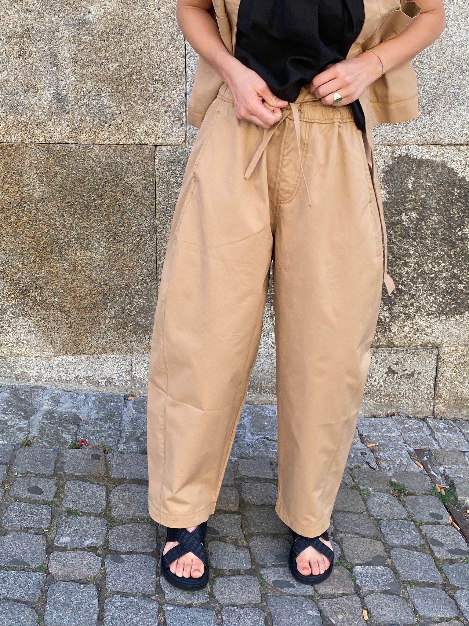 Balão trousers, Caramel